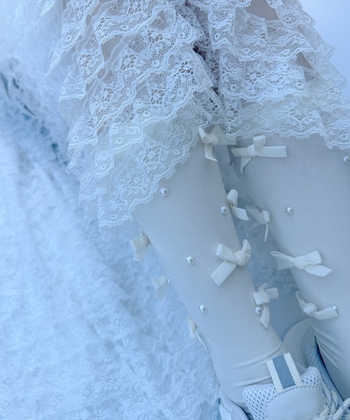 poiregnee（ポワニェ）の「［select］リボン＆パール　ハイソックス（ソックス/靴下・レディース・ホワイト/ブラック/クリーム・FREE）」の10枚目の写真