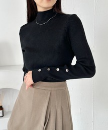 リブ袖口ボタンハイネックニットトップス