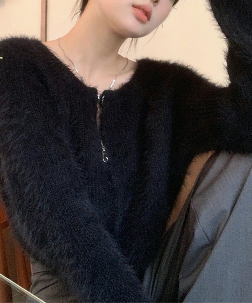HALEY PESCA(ヘーリーペスカ)の「HALEY PESCA/ショート丈 シャギージップニット パーカー トップス(ニット/セーター・レディース・アイボリー/ブラック・FREE)」の3枚目の写真