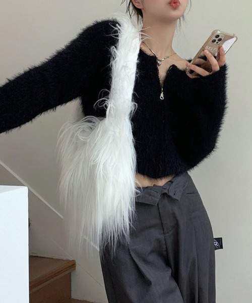 HALEY PESCA(ヘーリーペスカ)の「HALEY PESCA/ショート丈 シャギージップニット パーカー トップス(ニット/セーター・レディース・アイボリー/ブラック・FREE)」の4枚目の写真