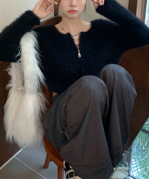 HALEY PESCA(ヘーリーペスカ)の「HALEY PESCA/ショート丈 シャギージップニット パーカー トップス(ニット/セーター・レディース・アイボリー/ブラック・FREE)」の7枚目の写真