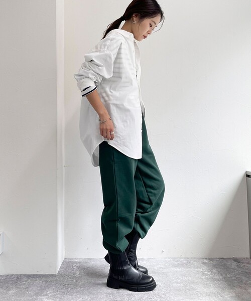 fredy emue(フレディエミュ)の「裾ZIP 高密度裏毛スウェットパンツ(スウェットパンツ・レディース・グレー/ライトグレー/ダークグリーン・38)」の17枚目の写真