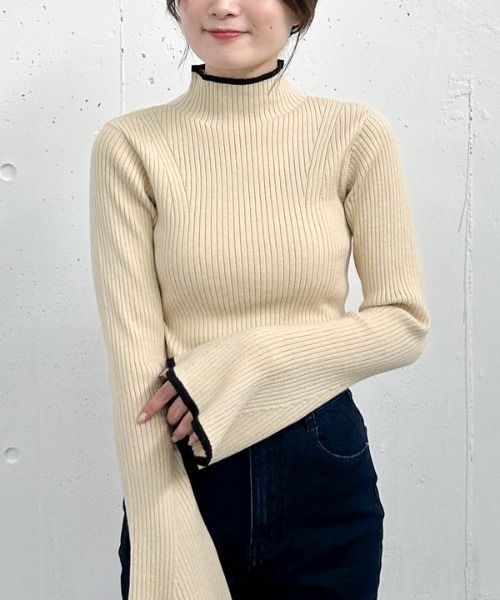 archives（アルシーヴ）の「配色フレアスリーブリブニット（ニット/セーター・レディース・ブラック/グレー/アイボリー・MEDIUM）」の7枚目の写真