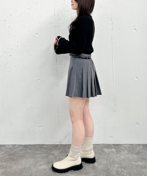 archives（アルシーヴ）の「配色フレアスリーブリブニット（ニット/セーター・レディース・ブラック/グレー/アイボリー・MEDIUM）」の18枚目の写真