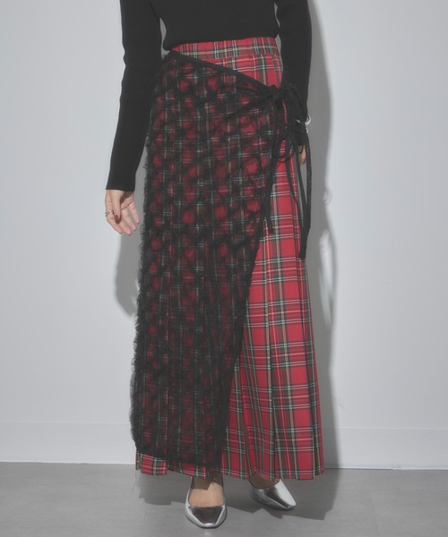 MAISON BREEZE（メゾンブリーズ）の「【MAISON BREEZE】フリル刺繍チュールラップスカート 31867A234  XNN（スカート・レディース・アイボリー/ブラック・FREE）」の2枚目の写真