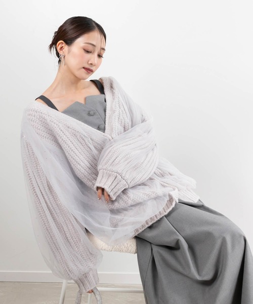 RANDA(ランダ)の「ボリュームチュールニットカーディガン(ニット/セーター・レディース・アイボリー/ブラック/グレー・FREE)」の3枚目の写真