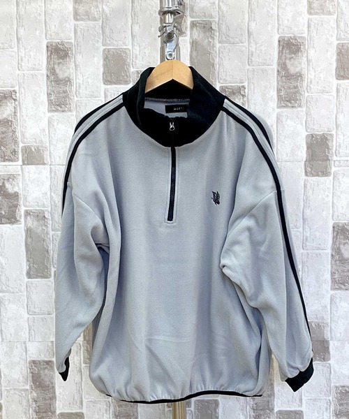 TopIsm(トップイズム)の「ライン入りワイド ハーフZIP フリースプルオーバー(スウェット・メンズ・ベージュ/グレー/ブラック/ホワイト/オレンジ・M/XL/L)」の3枚目の写真