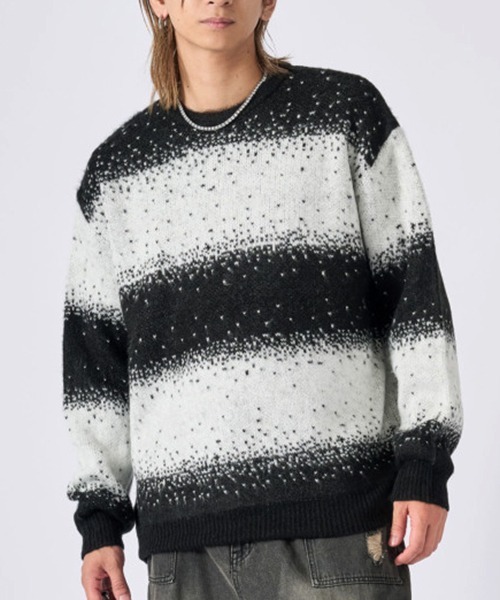 RE730（アールイーセブンサーティー）の「【Re730】モヘアタッチ/総柄ジャガード オーバーサイズ ルーズセーター（ニット/セーター・メンズ・ブラック/ベージュ/グレー/ベージュ系その他/ブラック系その他4/グレー系その他2/ミント/グレー系その他3/ネイビー/ブラック系その他2/ブラック系その他/ブラック系その他3/ホワイト系1/ブラック系6/ブラック系7/グレー系4/ホワイト/グレー系5・XL/L/M/MEDIUM/LARGE/X-LARGE）」の7枚目の写真