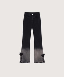 LA POMME petit（ラポミ・プチ）の「グラデーションリボンベルデニムパンツ Gradient Ribbon Bell Denim Pants（デニムパンツ）」