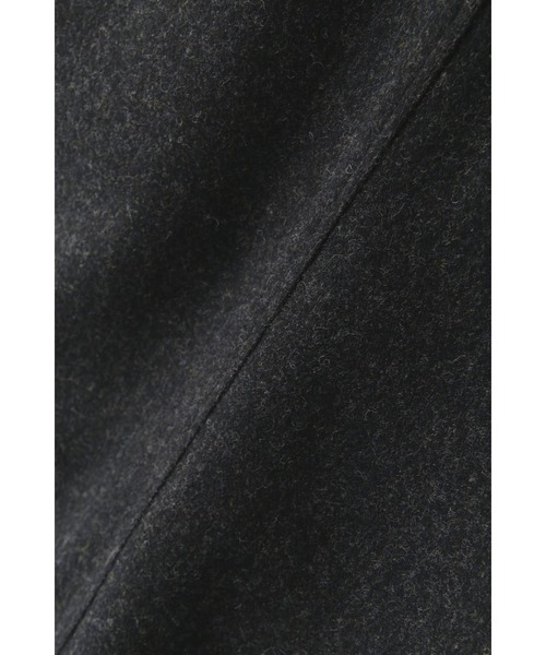 MHL.（エムエイチエル）の「BASIC WOOL MELTON（ダウンジャケット/コート・メンズ・チャコール/ベージュ・LARGE/MEDIUM/SMALL）」の4枚目の写真