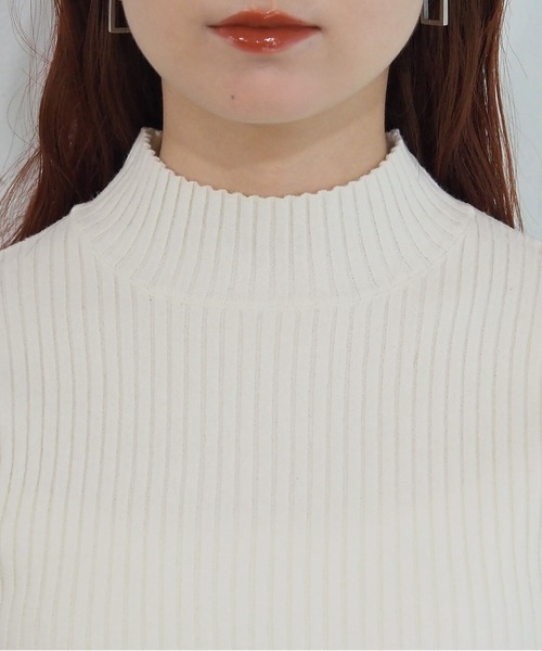 tiptop（ティップトップ）の「リブハイネックニットプルオーバー（ニット/セーター・レディース・ダークブルー/ホワイト系その他/レッド/ブラック/オフホワイト/ブラック系その他/チャコールグレー/ブルー・FREE）」の17枚目の写真