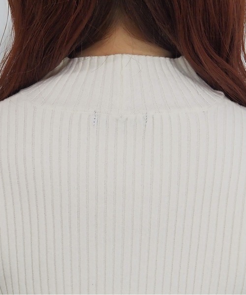 tiptop（ティップトップ）の「リブハイネックニットプルオーバー（ニット/セーター・レディース・ダークブルー/ホワイト系その他/レッド/ブラック/オフホワイト/ブラック系その他/チャコールグレー/ブルー・FREE）」の18枚目の写真