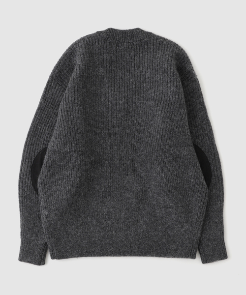 JOURNAL STANDARD（ジャーナルスタンダード）の「LUCEBER / ルースバー Vネックエルボーパッチセーター（ニット/セーター・メンズ・ブラック/ブラウン系その他/ライトブルー・MEDIUM/LARGE）」の4枚目の写真