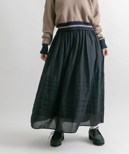 KBF（ケイビーエフ）の「ボリュームタックスカート（スカート・レディース・ブラック/オフホワイト・ONE）」の3枚目の写真