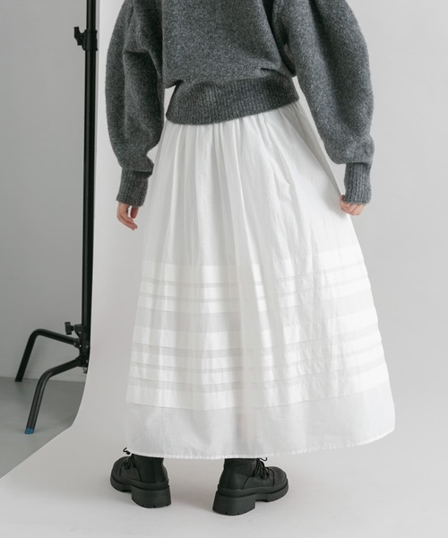 KBF（ケイビーエフ）の「ボリュームタックスカート（スカート・レディース・ブラック/オフホワイト・ONE）」の13枚目の写真
