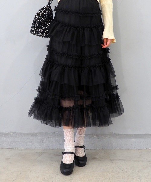 ☆未使用級☆アージレバイルコライン　パンプス　厚底　花柄　エナメル 23.5 厚底ストラップパンプス 8890889（パンプス）｜by