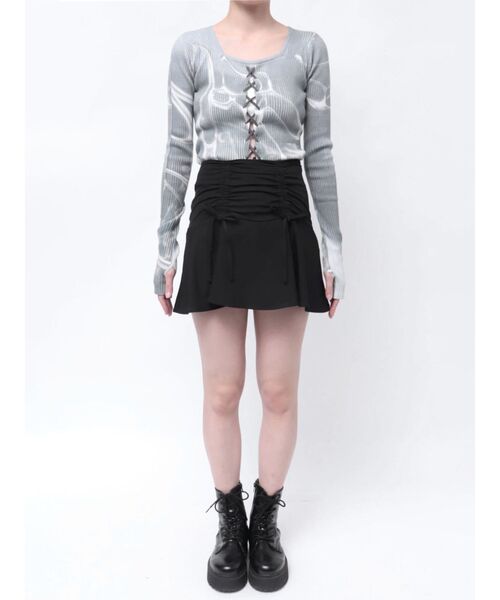 EMODA（エモダ）の「ギャザーリボンフレアスカート（スカート・レディース・ベージュ/ブラック/グレー・SMALL/MEDIUM）」の13枚目の写真