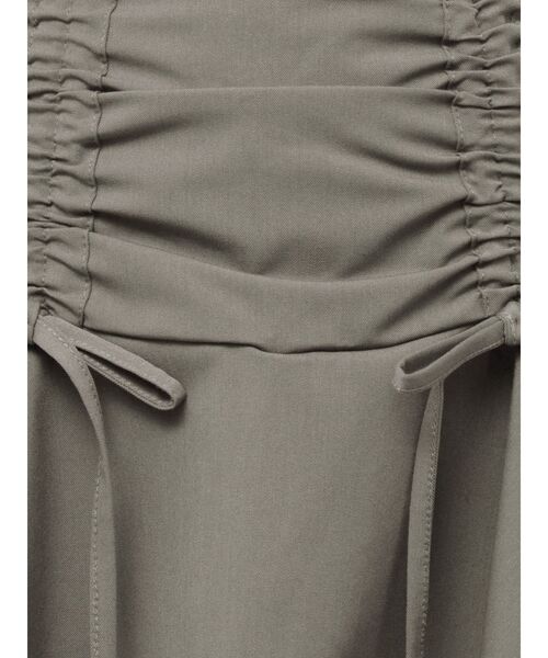 EMODA（エモダ）の「ギャザーリボンフレアスカート（スカート・レディース・ベージュ/ブラック/グレー・SMALL/MEDIUM）」の14枚目の写真