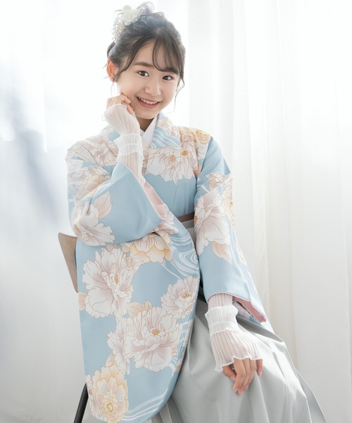 SOUBIEN(ソウビエン)の「floroハイジュニア袴4点セット(着物・襦袢・下帯・袴)(着物・キッズ・ホワイト系その他/ブルー系1/ブルー系3/ベージュ系1/ベージュ系2/レッド系/イエロー系/ブルー系2/ブルー系/ベージュ系/ブラウン系/ピンク系1/ブラック系/ピンク系・SS/S/M/L/LL)」の9枚目の写真
