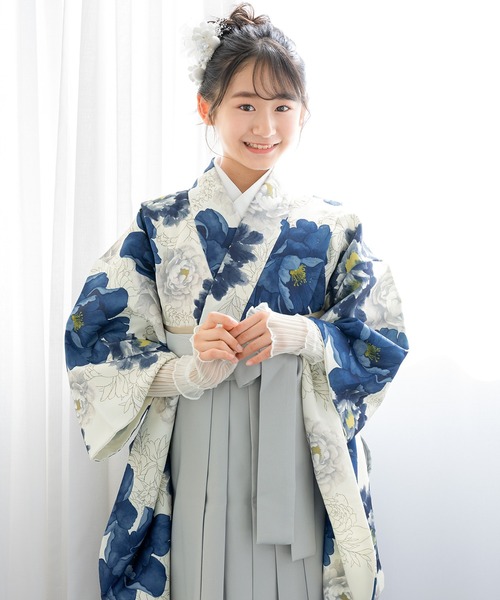 SOUBIEN(ソウビエン)の「floroハイジュニア袴4点セット(着物・襦袢・下帯・袴)(着物・キッズ・ホワイト系その他/ブルー系1/ブルー系3/ベージュ系1/ベージュ系2/レッド系/イエロー系/ブルー系2/ブルー系/ベージュ系/ブラウン系/ピンク系1/ブラック系/ピンク系・SS/S/M/L/LL)」の10枚目の写真