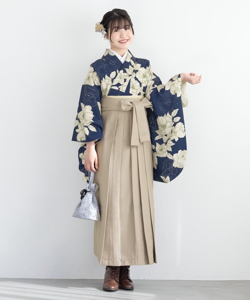 SOUBIEN(ソウビエン)の「floroハイジュニア袴4点セット(着物・襦袢・下帯・袴)(着物・キッズ・ホワイト系その他/ブルー系1/ブルー系3/ベージュ系1/ベージュ系2/レッド系/イエロー系/ブルー系2/ブルー系/ベージュ系/ブラウン系/ピンク系1/ブラック系/ピンク系・SS/S/M/L/LL)」の17枚目の写真