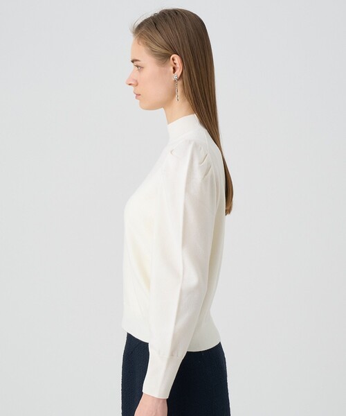 ANAYI（アナイ）の「スプリングメリノハイネックプルオーバー（ニット/セーター・レディース・ブラック/オフホワイト・36/38）」の4枚目の写真