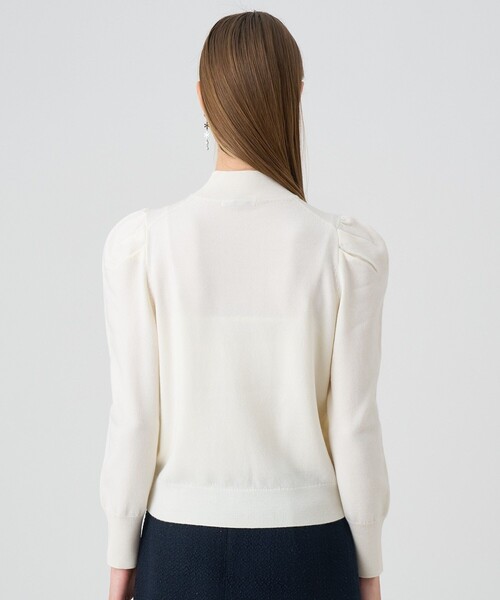 ANAYI（アナイ）の「スプリングメリノハイネックプルオーバー（ニット/セーター・レディース・ブラック/オフホワイト・36/38）」の5枚目の写真