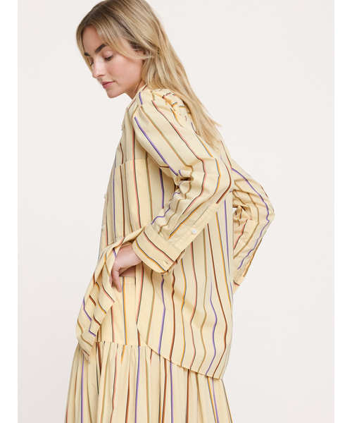 Banana Republic(バナナリパブリック)の「オーバーサイズ シャツ(シャツ/ブラウス・レディース・ピンク/ホワイト/ライトブルー/カーキ/ブルー/マルチ/アイボリー・XS/S/M/L)」の17枚目の写真
