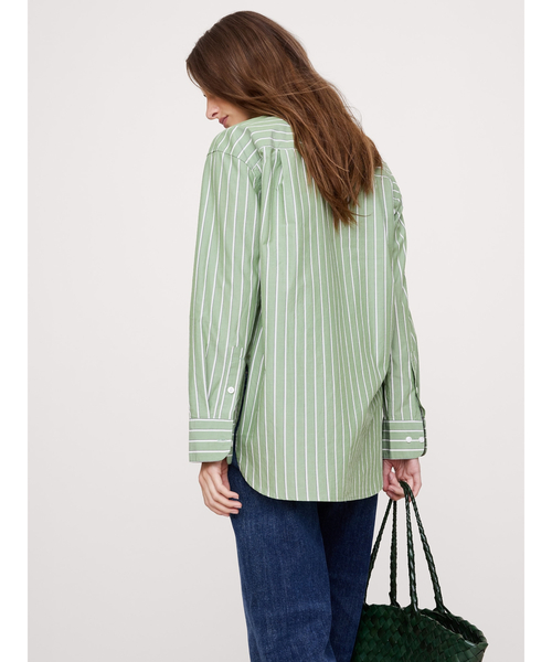 Banana Republic(バナナリパブリック)の「オーバーサイズ シャツ(シャツ/ブラウス・レディース・ピンク/ホワイト/ライトブルー/カーキ/ブルー/マルチ/アイボリー・XS/S/M/L)」の21枚目の写真