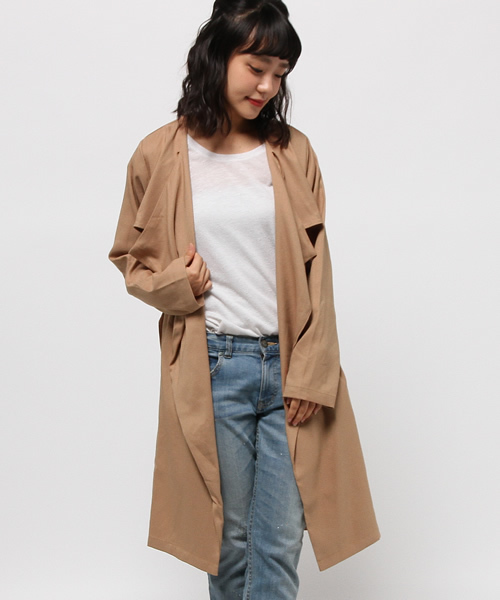 Chico（チコ）の「【who's who Chico】ドレープ衿ロングコート（トレンチコート・レディース・カーキ/ベージュ/ブラック・FREE）」の17枚目の写真