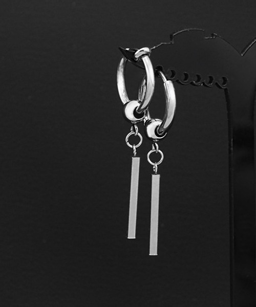 SBG(エスビー)の「SBG シングルバーピアス/イヤーカフ 片耳(ピアス(片耳用)・メンズ・シルバー/シルバー系その他・FREE)」の3枚目の写真