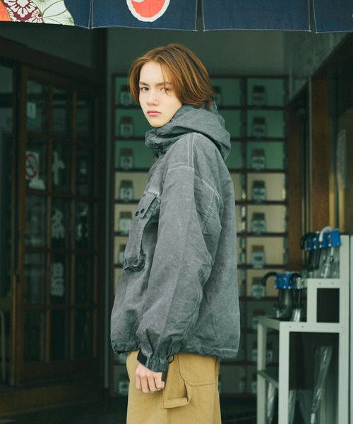 WETTEMPT(ウィテンプト)の「GARMENT DYED NYLON MOUNTAIN PARKER / ガーメントダイナイロンマウンテンパーカー(マウンテンパーカー・メンズ・ブルー/チャコール・SMALL/MEDIUM/LARGE)」の6枚目の写真