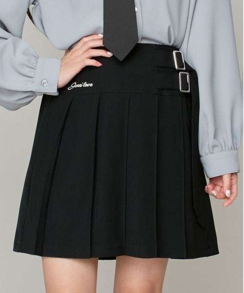 JENNI love（ジェニィラブ）の「【ウエスト調整可】サイドベルトプリーツ切替スカパン（スカート・キッズ・グレー/ブラック/ベージュ・130cm/140cm/150cm/160cm）」の2枚目の写真