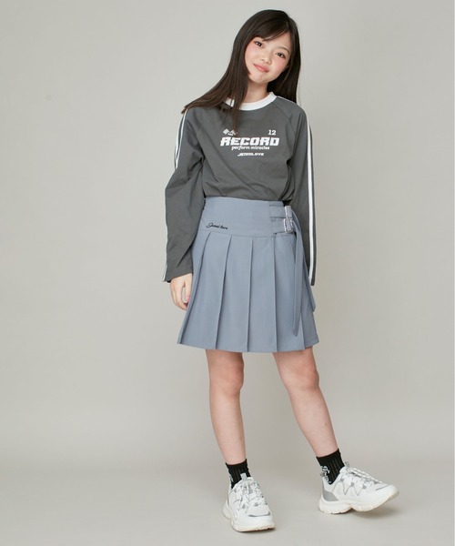 JENNI love（ジェニィラブ）の「【ウエスト調整可】サイドベルトプリーツ切替スカパン（スカート・キッズ・グレー/ブラック/ベージュ・130cm/140cm/150cm/160cm）」の17枚目の写真