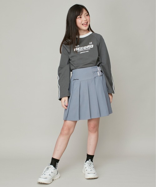 JENNI love（ジェニィラブ）の「【ウエスト調整可】サイドベルトプリーツ切替スカパン（スカート・キッズ・グレー/ブラック/ベージュ・130cm/140cm/150cm/160cm）」の18枚目の写真