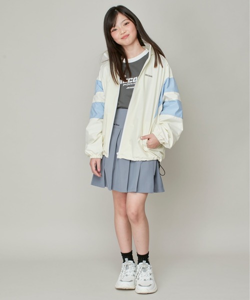 JENNI love（ジェニィラブ）の「【ウエスト調整可】サイドベルトプリーツ切替スカパン（スカート・キッズ・グレー/ブラック/ベージュ・130cm/140cm/150cm/160cm）」の20枚目の写真