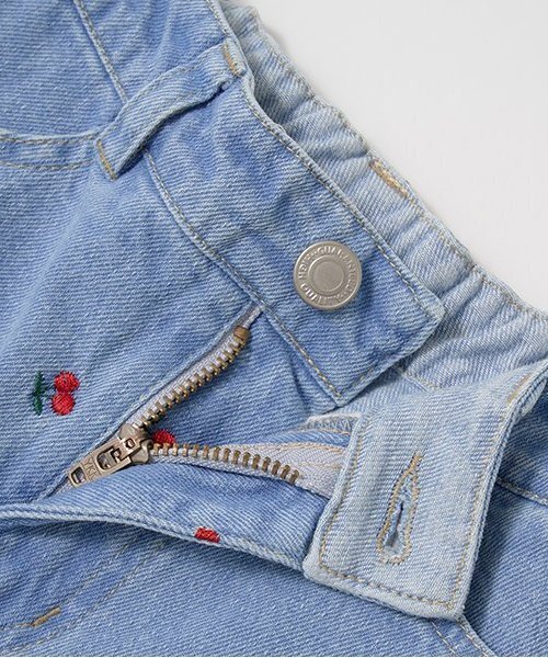 Lycee mine(リセマイン)の「【LOVE DENIM】アソート刺しゅう総柄ストレートパンツ(デニムパンツ・キッズ・ブルー/サックスブルー・140cm/120cm/150cm/130cm/110cm/100cm)」の9枚目の写真