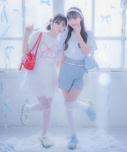 repipi armario(レピピ アルマリオ)の「【girly line】BIGリボンTシャツ【接触冷感】(Tシャツ/カットソー・キッズ・ブラック/ホワイト/サックスブルー/ホワイト系その他/ホワイト系その他2/ブラック系その他・LARGE/MEDIUM/SMALL)」の18枚目の写真