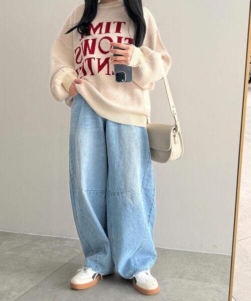 WEGO(ウィゴー)の「WEGO/【25年春夏新作】カーブラインバレルレッグデニムパンツ(デニムパンツ・レディース・ライトインディゴブルー/ブラック・MEDIUM/SMALL)」の15枚目の写真