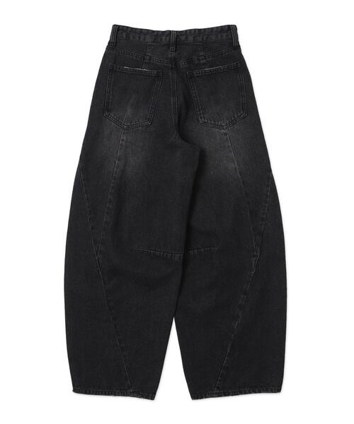 WEGO(ウィゴー)の「WEGO/【25年春夏新作】カーブラインバレルレッグデニムパンツ(デニムパンツ・レディース・ライトインディゴブルー/ブラック・MEDIUM/SMALL)」の18枚目の写真