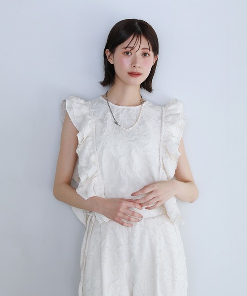 shetila(シェティラ)の「【セットアップ対応】フリンジジャガードフリルジレベスト(ベスト・レディース・アイボリー/ブラック・FREE)」の10枚目の写真