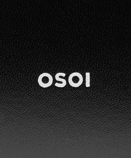 OSOI(オソイ)の「<OSOI>BOAT WIDE MINI バッグ(ショルダーバッグ・レディース・オフホワイト/ブラック/ダークブラウン/レッド・FREE)」の17枚目の写真