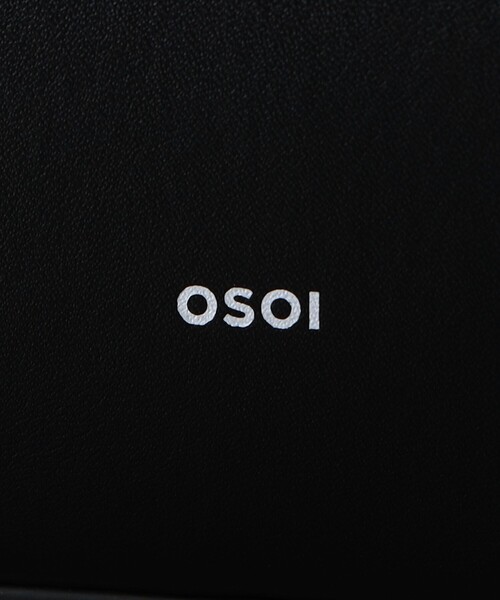 OSOI(オソイ)の「<OSOI>BOAT WIDE MINI バッグ(ショルダーバッグ・レディース・オフホワイト/ブラック/ダークブラウン/レッド・FREE)」の8枚目の写真