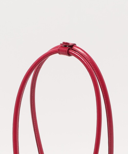 OSOI(オソイ)の「<OSOI>BOAT WIDE MINI バッグ(ショルダーバッグ・レディース・オフホワイト/ブラック/ダークブラウン/レッド・FREE)」の12枚目の写真