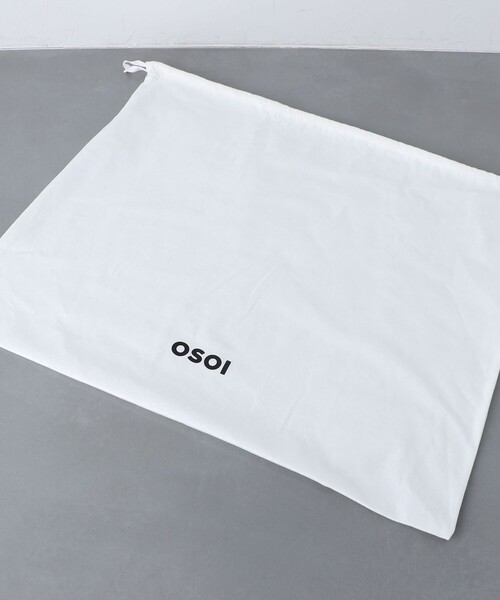 OSOI(オソイ)の「<OSOI>BOAT WIDE MINI バッグ(ショルダーバッグ・レディース・オフホワイト/ブラック/ダークブラウン/レッド・FREE)」の16枚目の写真