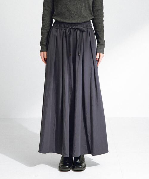 URBAN RESEARCH Sonny Label(アーバンリサーチサニーレーベル)の「レーヨンツイルイージースカーチョ(その他パンツ・レディース・ベージュ/ネイビー・36/38)」の21枚目の写真