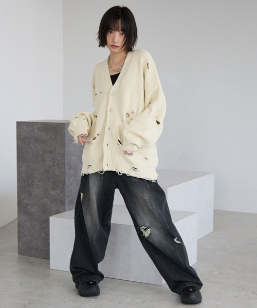 PBLIM(ページボーイリム)の「《UNISEX》ダメージカーディガン(カーディガン/ボレロ・レディース・オフホワイト/ブラック/ブルーグリーン・FREE)」の20枚目の写真