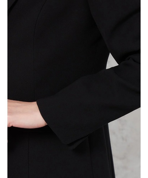 HARUYAMA（ハルヤマ）の「ショールカラーアンサンブル ジャケット/ワンピース 黒無地 通年（スーツスカート・レディース・ブラック・13号/11号/9号/15号/7号）」の5枚目の写真