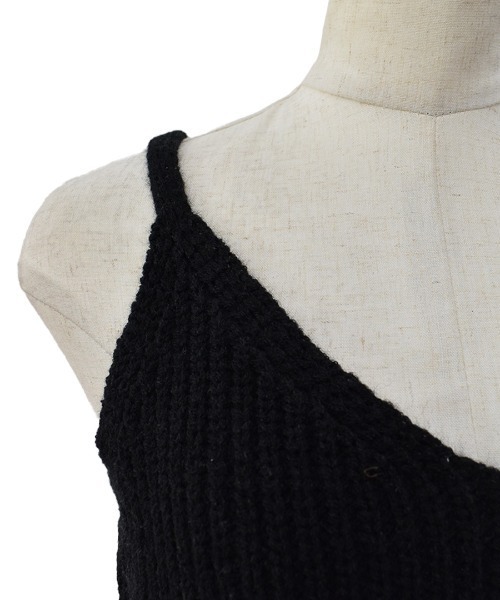 Reurie'(レウリィ)の「ニットビスチェ/knit bustier キャミソール レイヤード 重ね着 カジュアル ガーリー シンプル ナチュラル ケーブルニット 韓国(キャミソール・レディース・ブラウン/ベージュ/ブラック・FREE)」の18枚目の写真