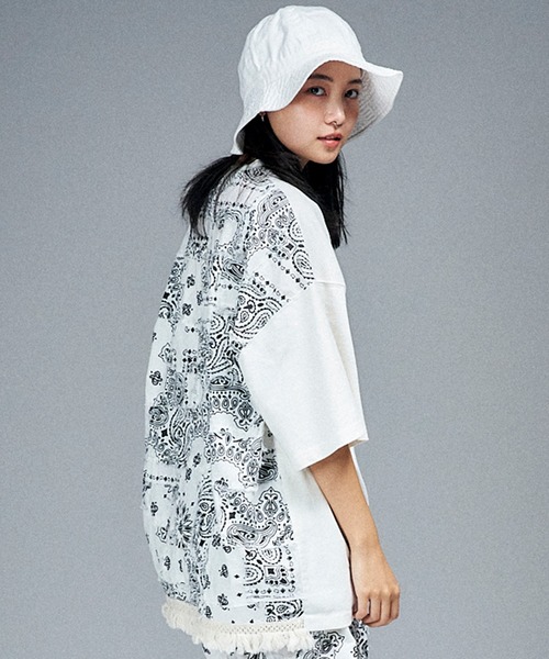 HAV-A-HANK（ハバハンク ）の「Universal Style Wear HAV-A-HANK ハバハンク パッチワーク Tee（Tシャツ/カットソー・メンズ・スミクロ/カーキ/オフホワイト/グレー・MEDIUM/LARGE/X-LARGE）」の2枚目の写真